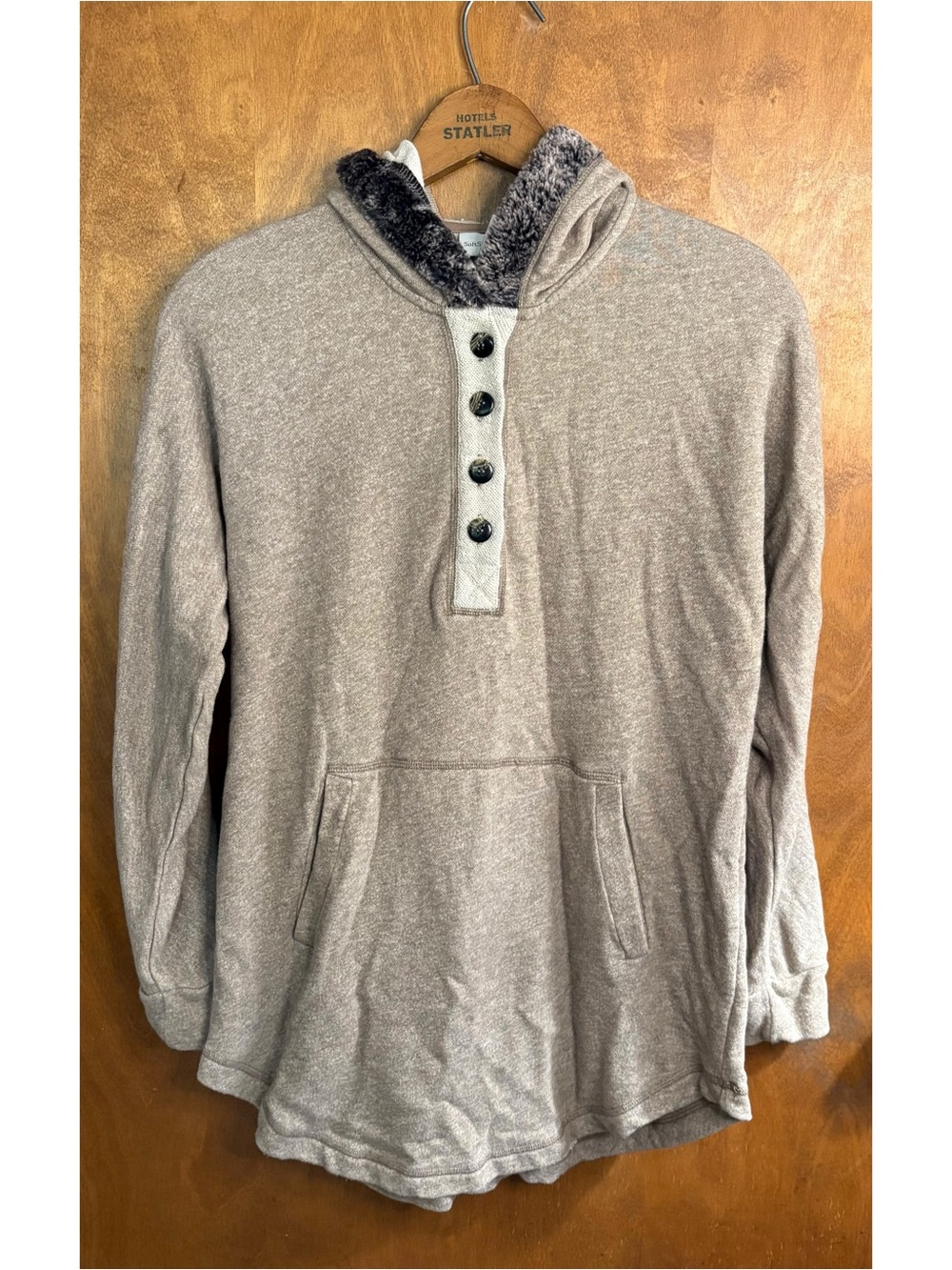 Soft Surroundings Oatmeal Oversized Hoodie Tunic Sweater Faux Fur Trim Soft Fall
